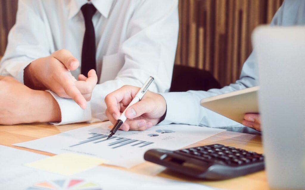 efectivo y equivalentes de efectivo